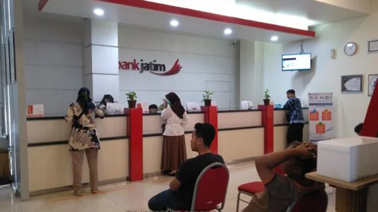 Jam Kerja Bank Jatim Hari Ini, Jam Istirahat dan Libur - Bankplecit.com